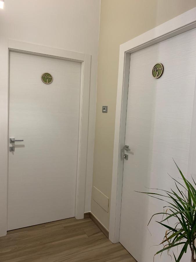 B&B Piano Romano -Con Parcheggio Privato Gratuito- Foggia Buitenkant foto