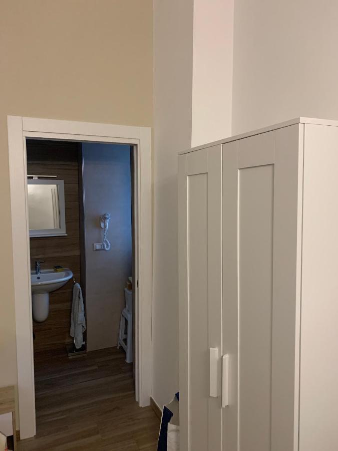 B&B Piano Romano -Con Parcheggio Privato Gratuito- Foggia Buitenkant foto