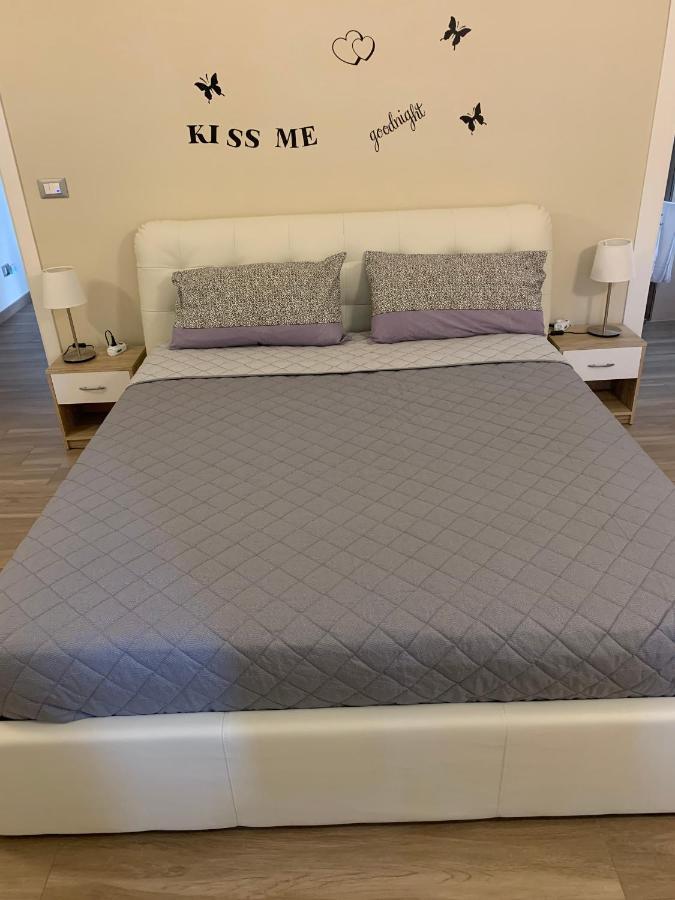 B&B Piano Romano -Con Parcheggio Privato Gratuito- Foggia Buitenkant foto