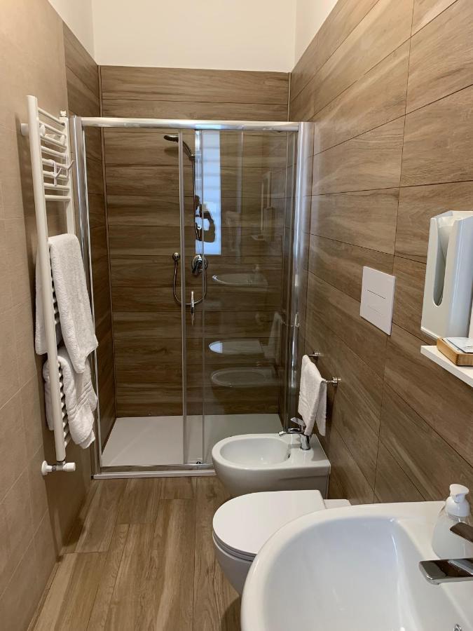 B&B Piano Romano -Con Parcheggio Privato Gratuito- Foggia Buitenkant foto
