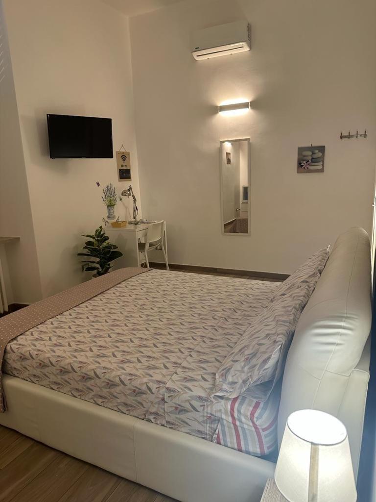 B&B Piano Romano -Con Parcheggio Privato Gratuito- Foggia Buitenkant foto