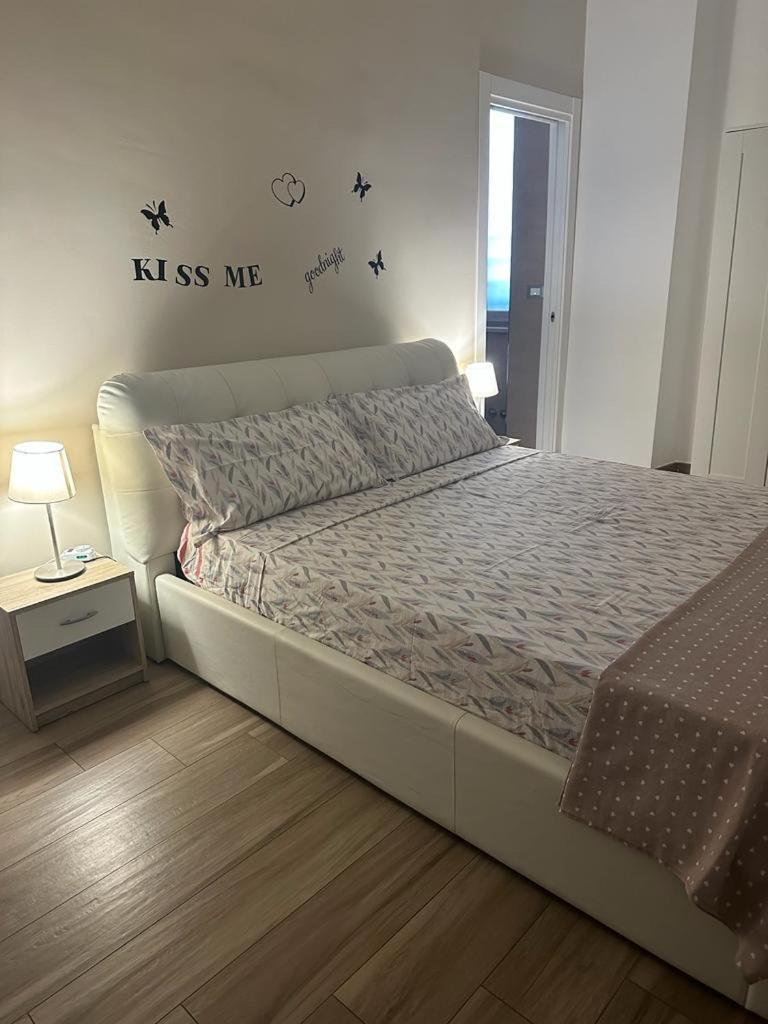 B&B Piano Romano -Con Parcheggio Privato Gratuito- Foggia Buitenkant foto